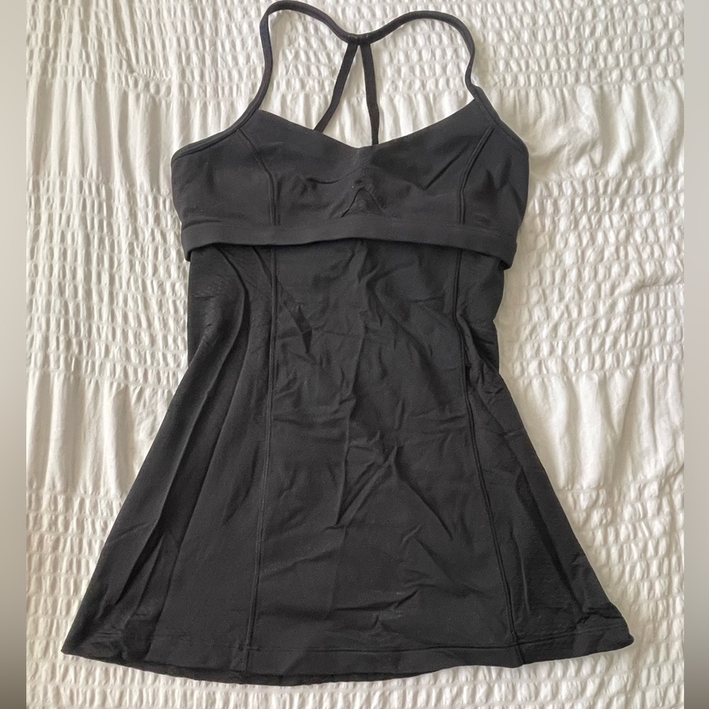 Size 4 Lululemon top 🖤🎀